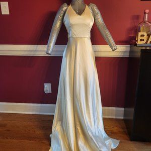 Prom dress NWT